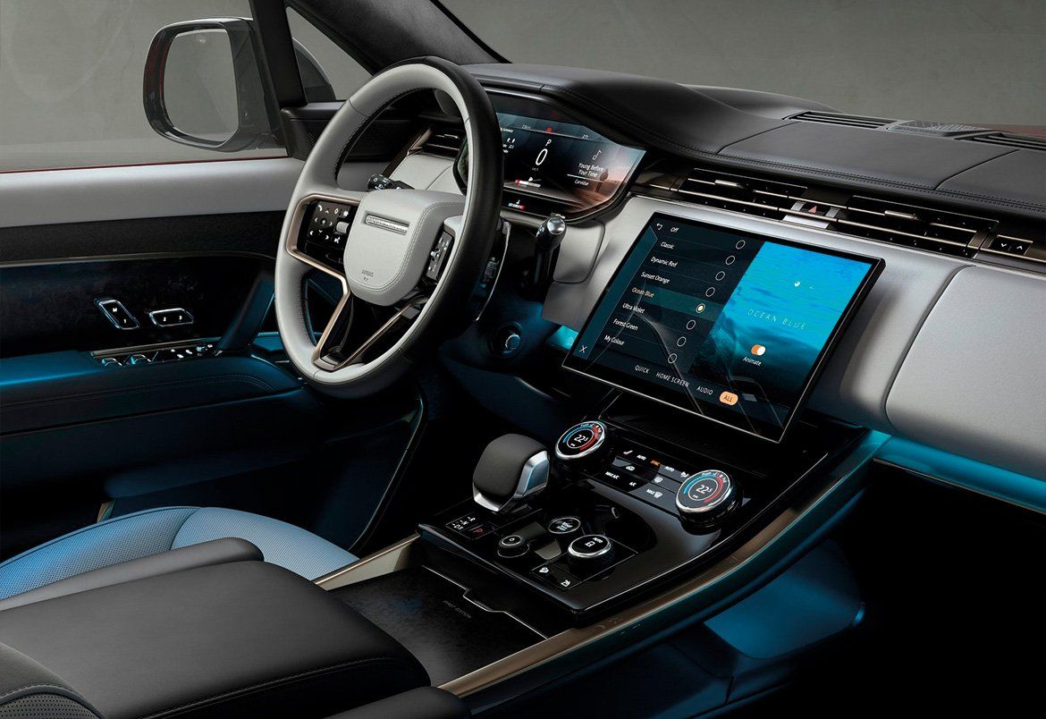Range Rover Sport 2022 inside front