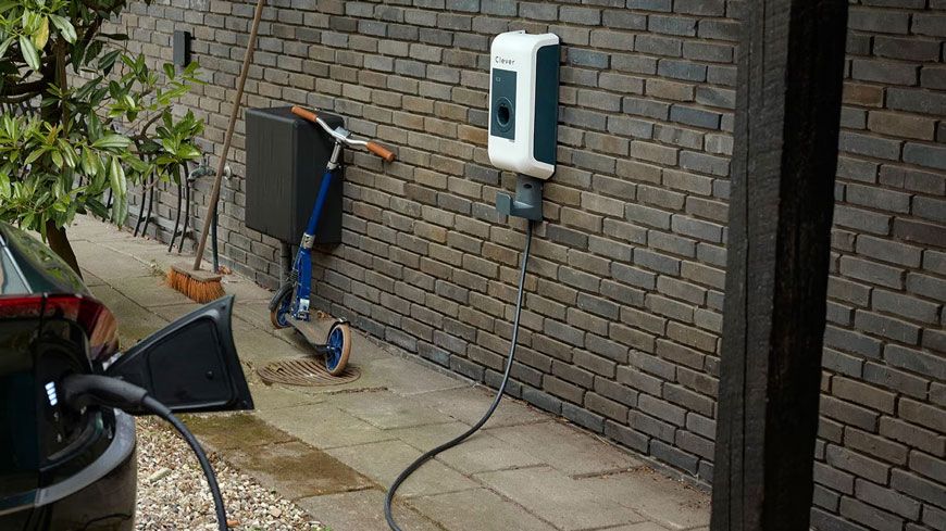 clever-ladestander-elbil-peugeot-opel-citroen-glad-kalundborg-2