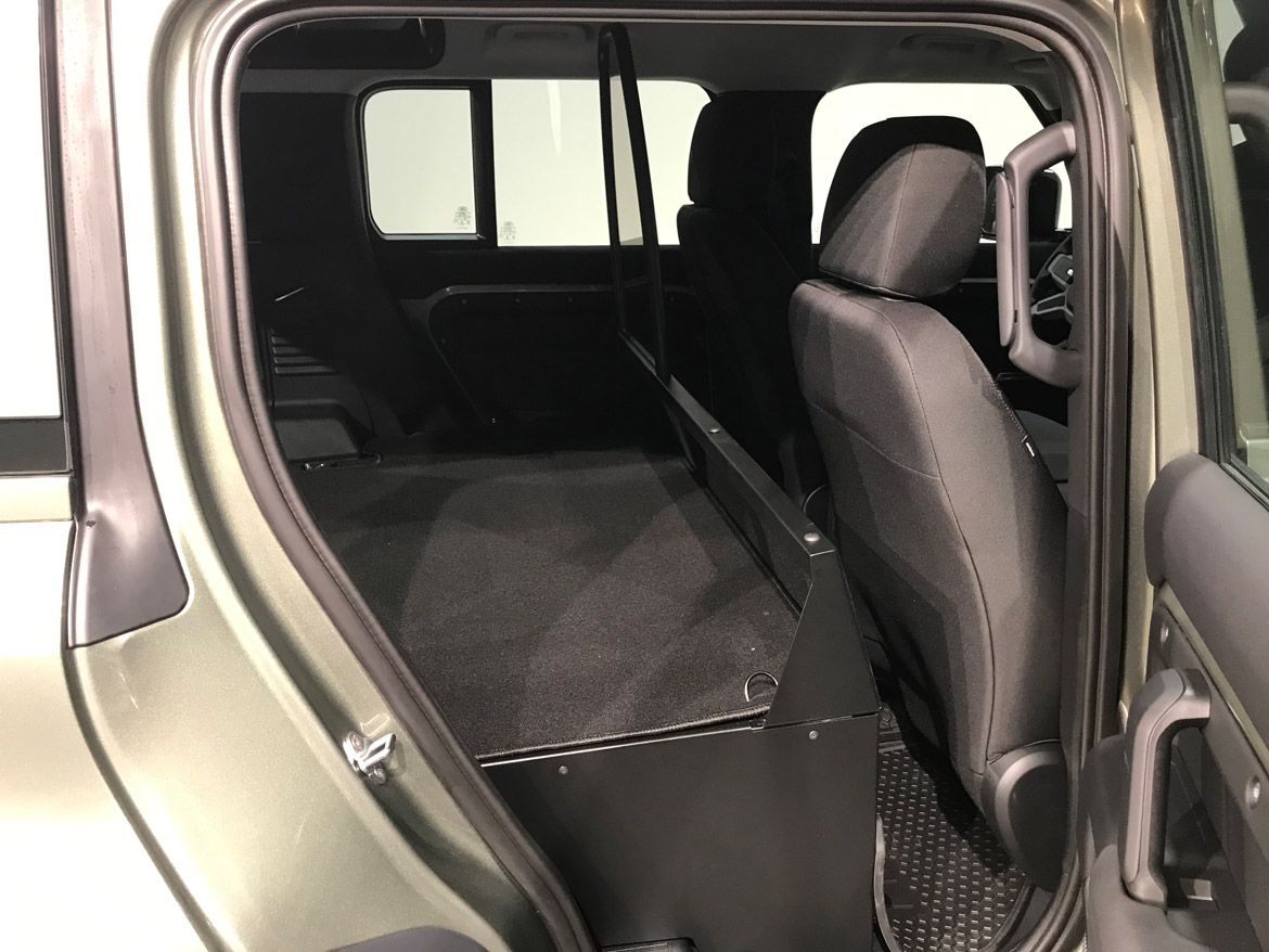 land-rover-defender-skabt-til-store-bedrifter-9
