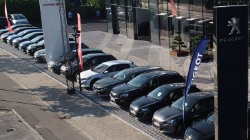 luftfoto-brugte-citroen-peugeot-land-rover-glad-kalundborg luftfoto-brugte-citroen-peugeot-land-rover-glad-kalundborg