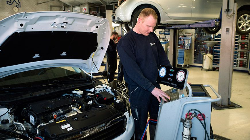 peugeot-vaerksted-glad-kalundborg